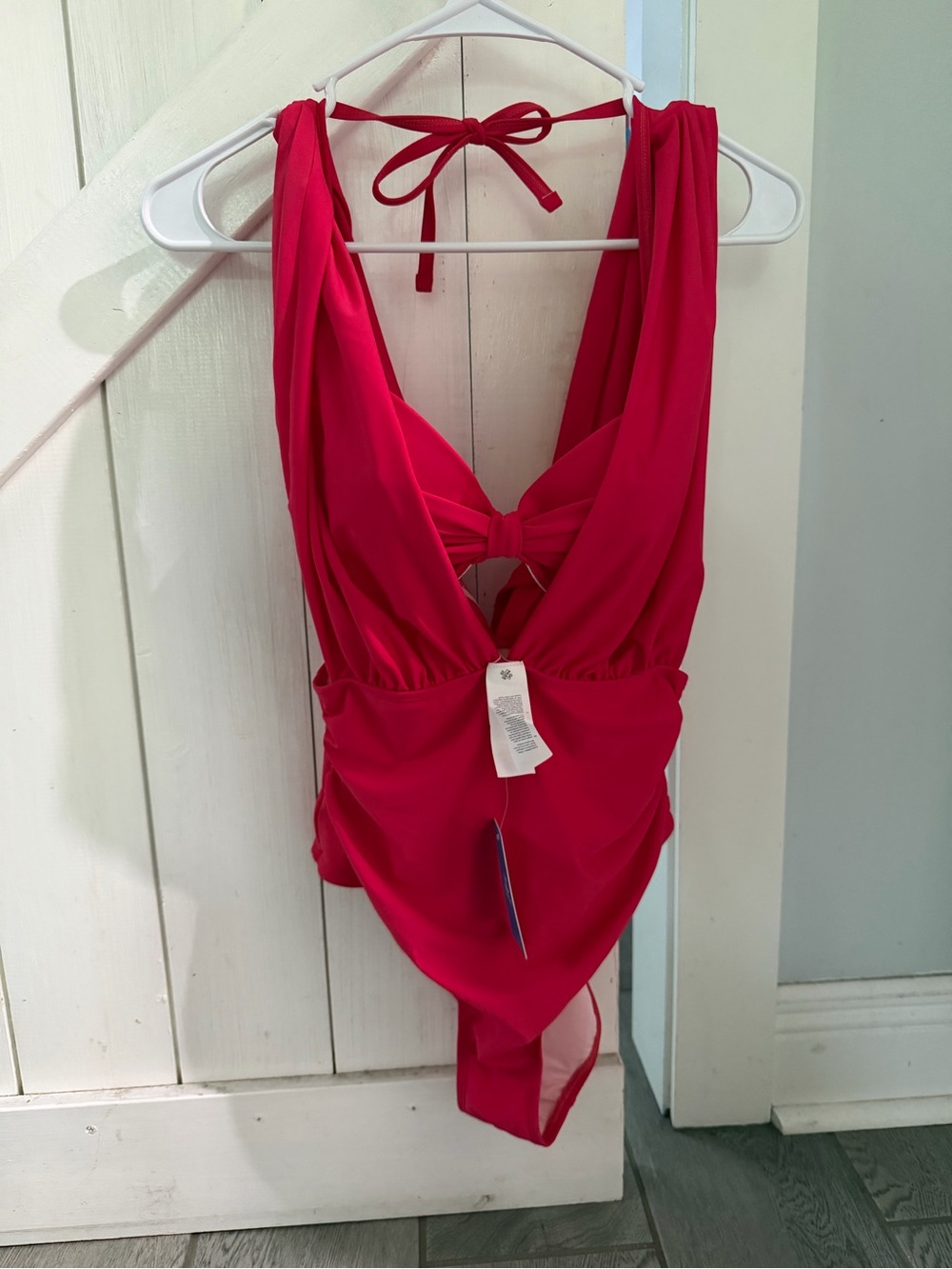 Cupshe Hot Pink Plunge One-Piece Swimsuit